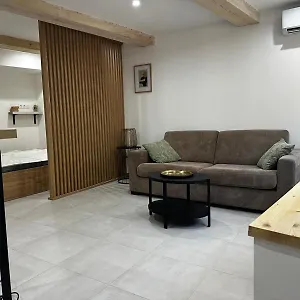 f2-quartier-des-arts-st-raphael.fr-provencehotel.com/